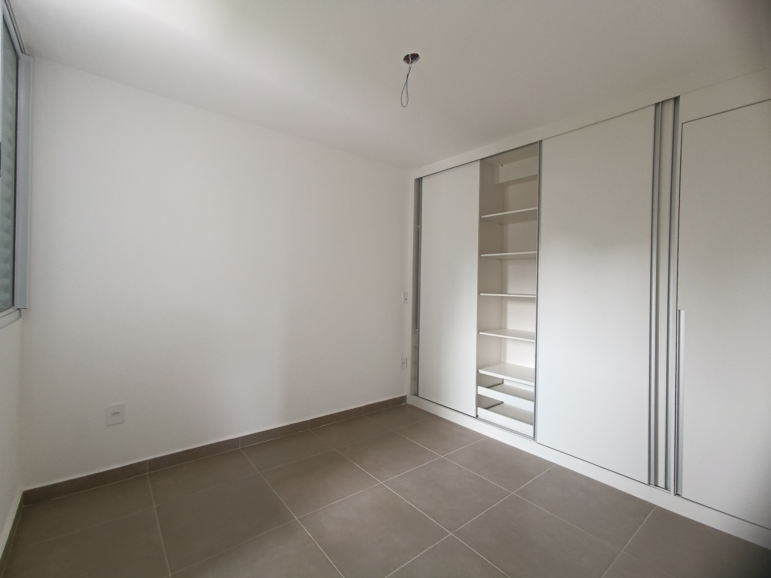 Apartamento à venda com 3 quartos, 141m² - Foto 11