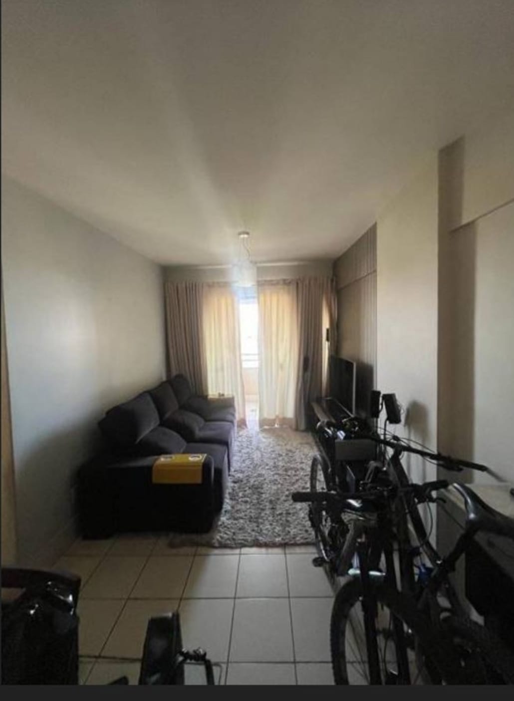 Apartamento com 03 quartos com 2 suítes no Jardim Goiás