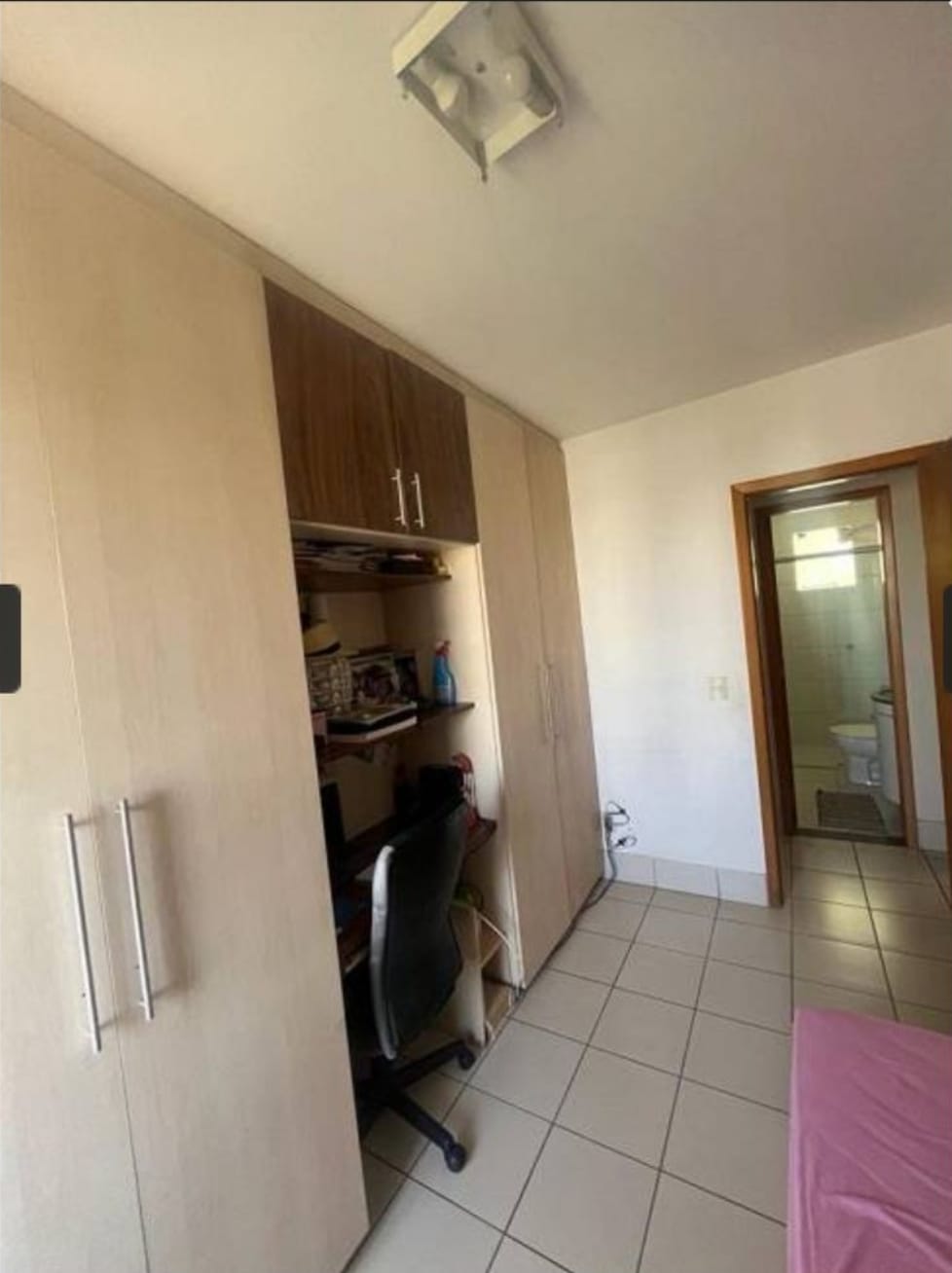 Apartamento com 03 quartos com 2 suítes no Jardim Goiás