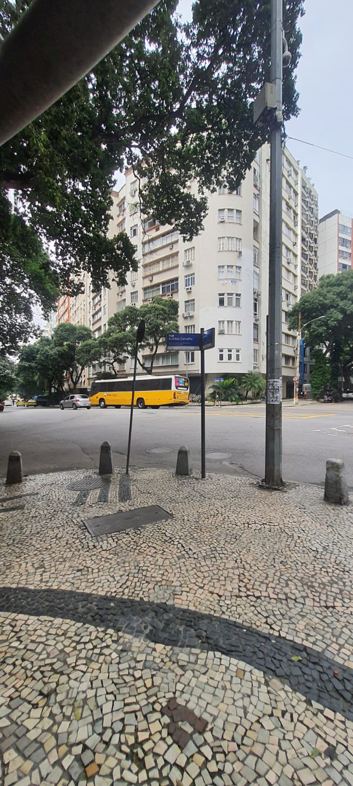 DANIEL DIAS CORRETOR CRECI/RJ Nº 69.332 - VENDO - APARTAMENTO - RUA BULHÕES DE CARVALHO Nº 527 - COPACABANA/RJ.