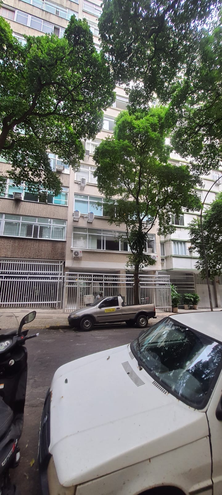 DANIEL DIAS CORRETOR CRECI/RJ Nº 69.332 - VENDO - APARTAMENTO - RUA BULHÕES DE CARVALHO Nº 527 - COPACABANA/RJ.
