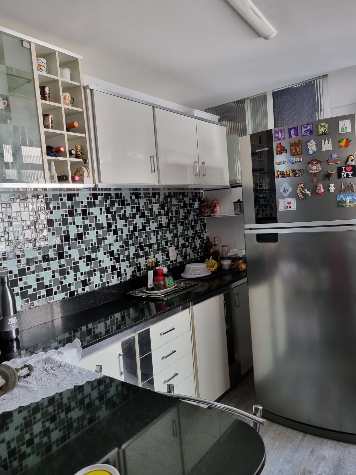 DANIEL DIAS CORRETOR CRECI/RJ Nº 69.332 - VENDO - APARTAMENTO - RUA SENADOR DANTAS - CENTRO/RJ.