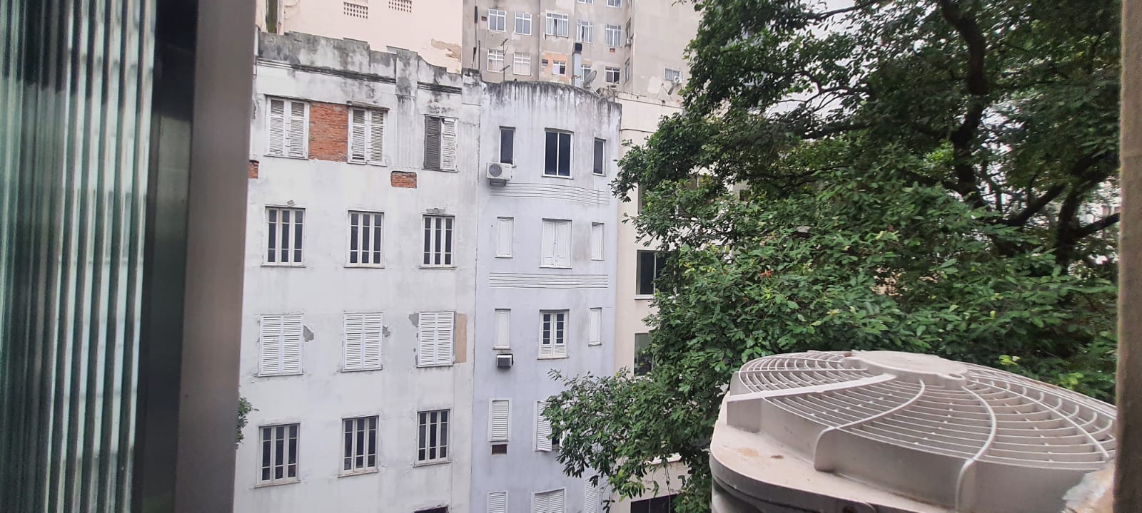 DANIEL DIAS CORRETOR CRECI/RJ Nº 69.332 - VENDO - APARTAMENTO - RUA SENADOR DANTAS - CENTRO/RJ.