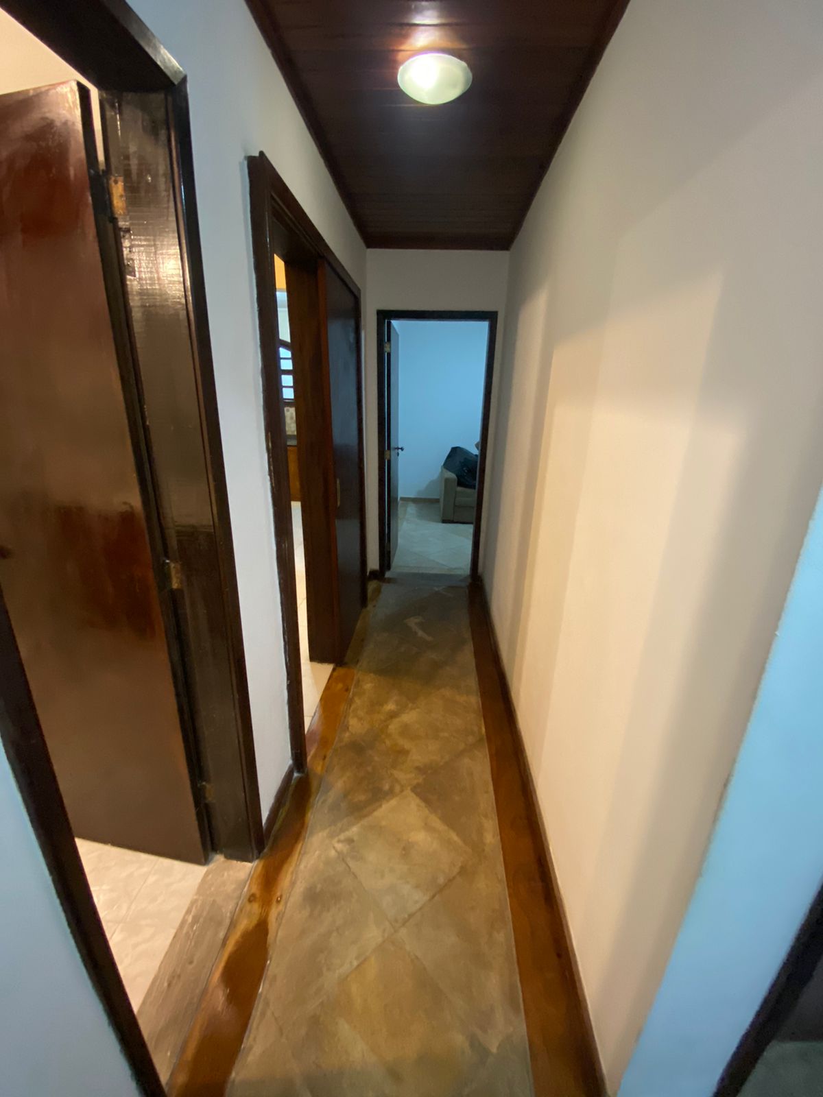 DANIEL DIAS CORRETOR CRECI/RJ Nº 69.332 - VENDE OU ALUGA - CASA DUPLEX - RUA TROVADOR JOSÉ NEAGLE - MARAZUL - PIRATININGA - NITERÓI/RJ.