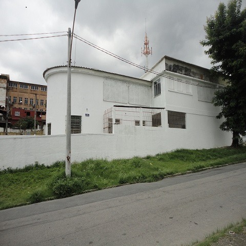 DANIEL DIAS CORRETOR CRECI/RJ Nº 69.332 - VENDE OU ALUGA - PRÉDIO E GALPÃO - RUA OTAWA - VIGARIO GERAL/RJ.