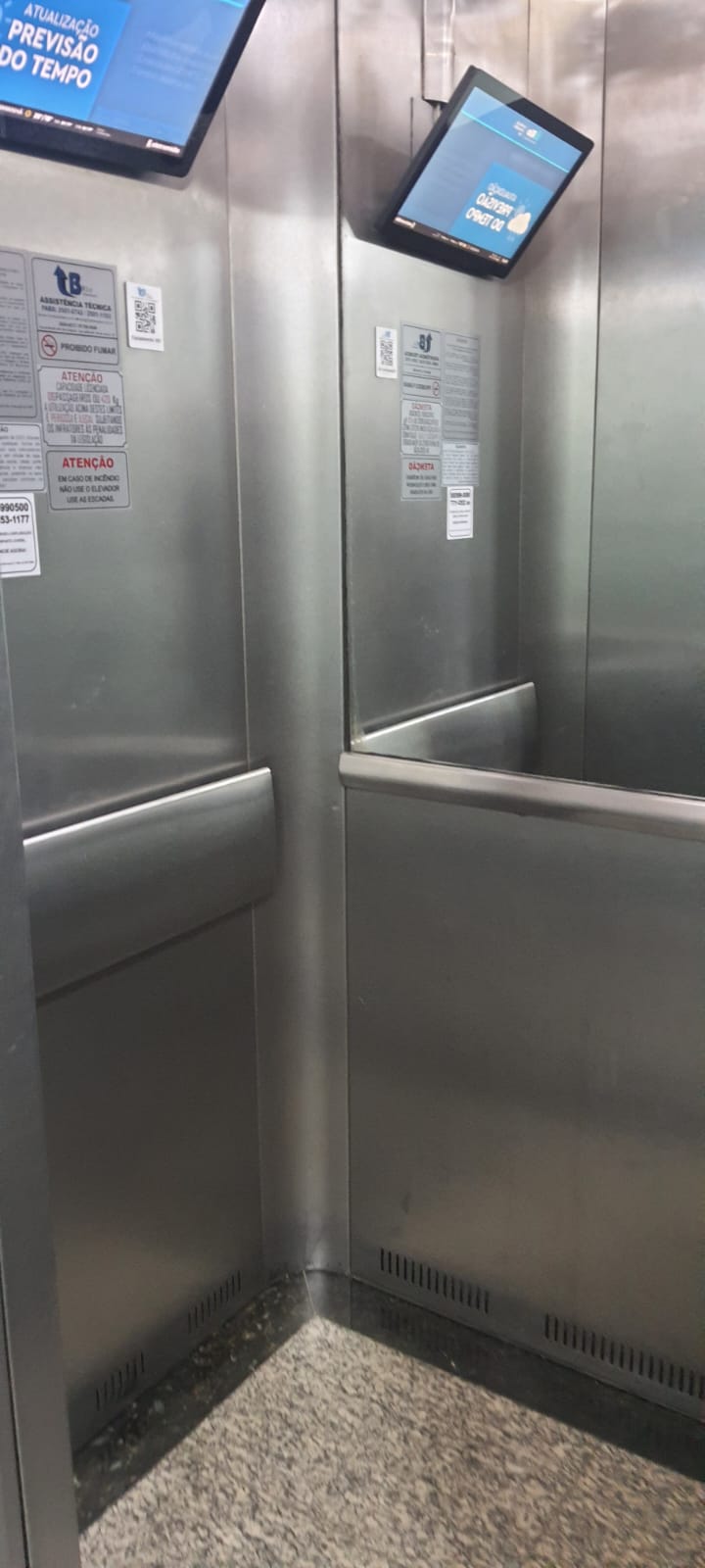 VENDO - SALA COMERCIAL - COM EXCLUSIVIDADE - RUA URUGUAIANA Nº 13 - CENTRO/RJ.