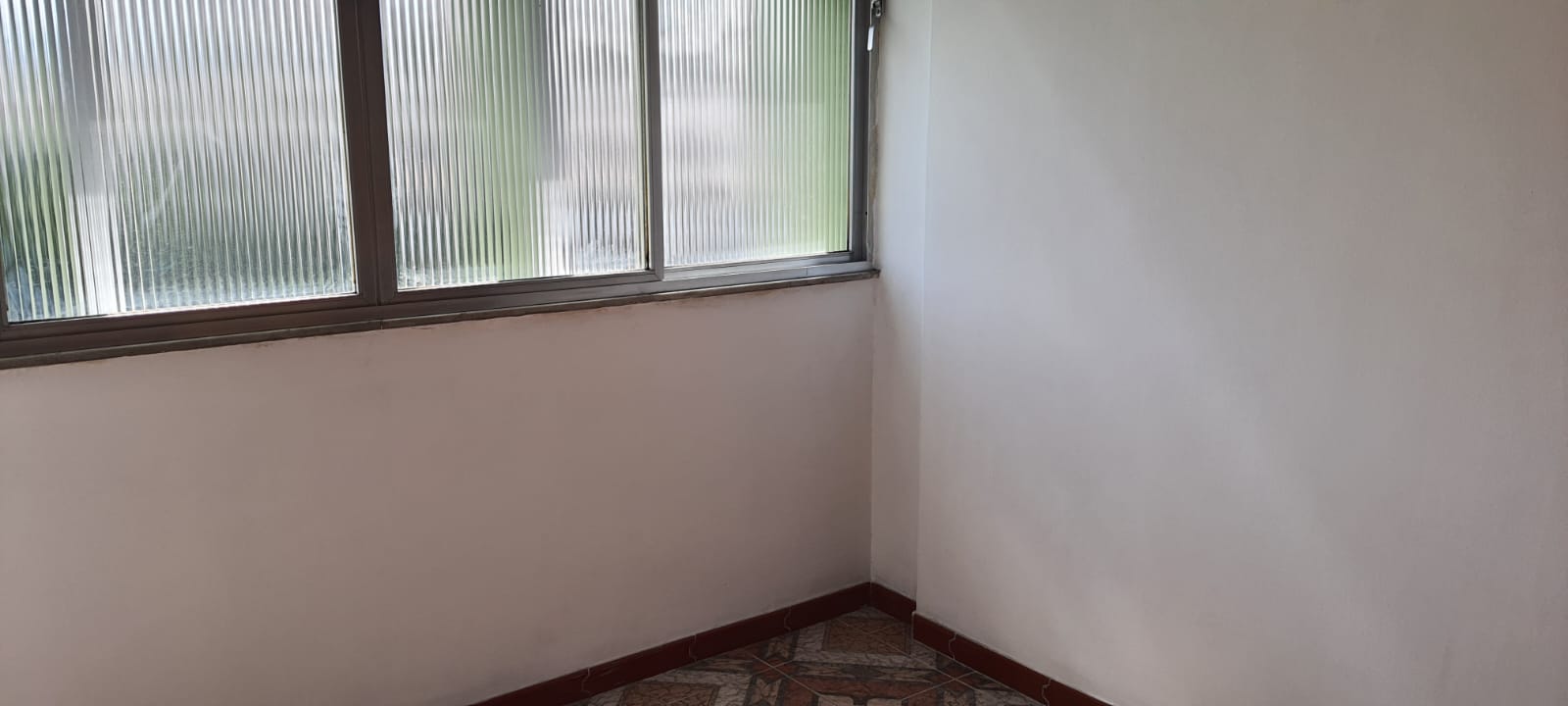 VENDE - APARTAMENTO - RUA UBALDINO DO AMARAL Nº 80 - CENTRO/RJ. 