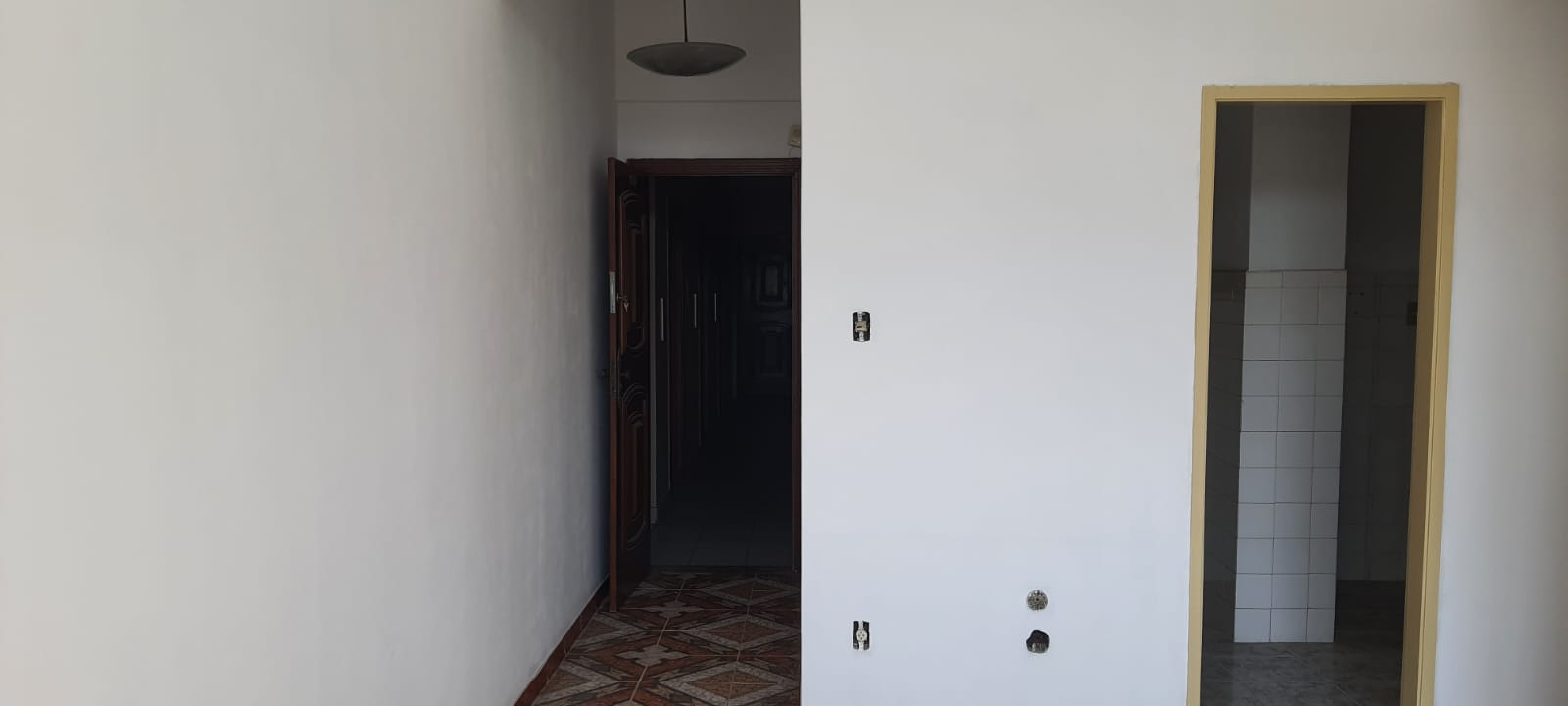 VENDE - APARTAMENTO - RUA UBALDINO DO AMARAL Nº 80 - CENTRO/RJ. 