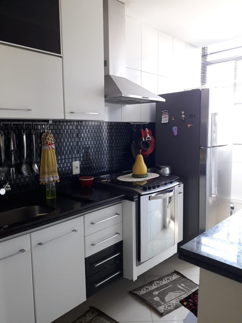 VENDO - COBERTURA DUPLEX - RUA MARQUES LEÃO Nº 32 - ENGENHO NOVO/RJ.
