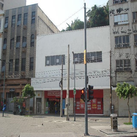 VENDO - PRÉDIO COMERCIAL COM LOJA E SOBRELOJA - RUA SACADURA CABRAL Nº 47 - CENTRO/RJ.