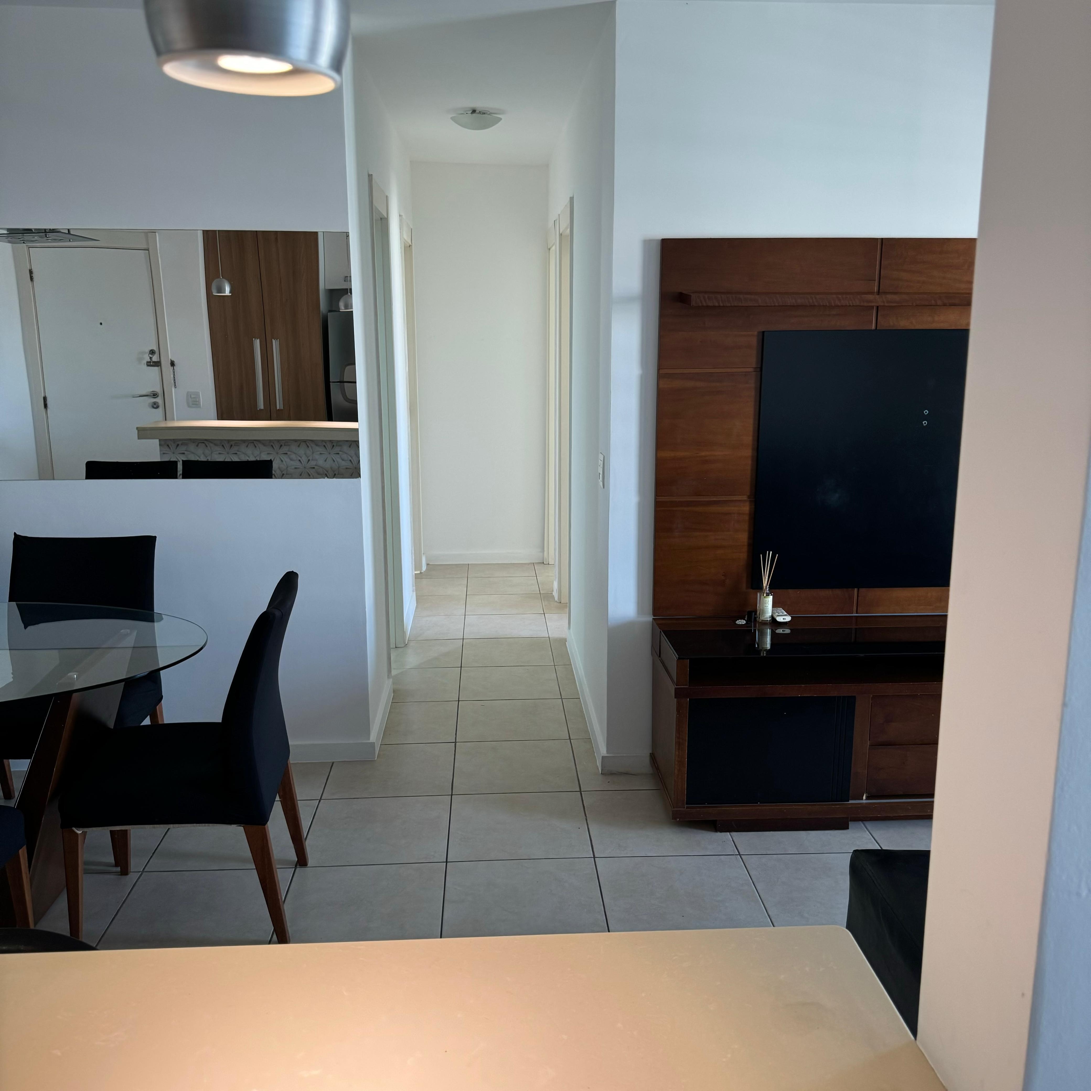VENDO - APARTAMENTO - AVENIDA VICE PRESIDENTE JOSE ALENCAR JACAREGUÁ/RJ.