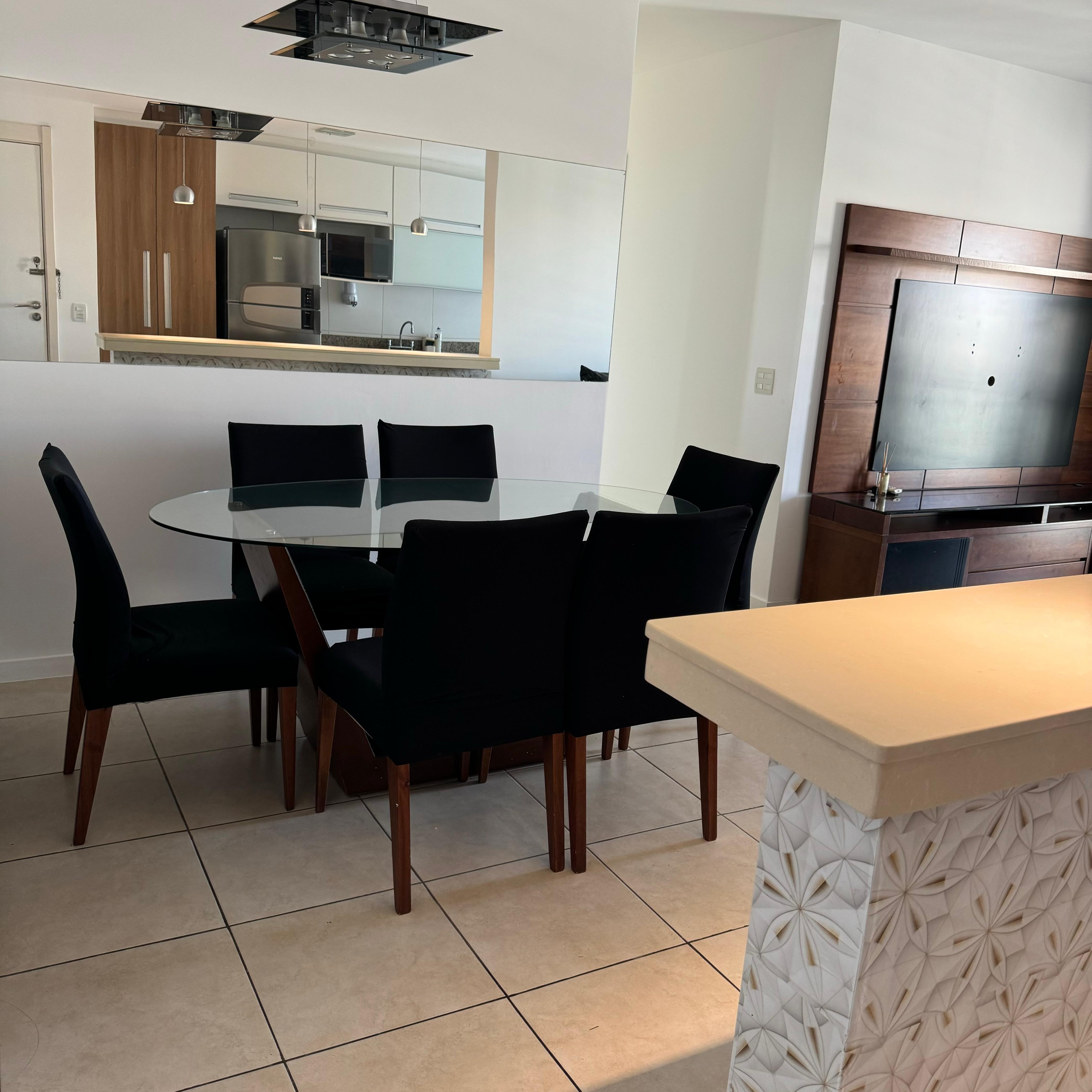 VENDO - APARTAMENTO - AVENIDA VICE PRESIDENTE JOSE ALENCAR JACAREGUÁ/RJ.