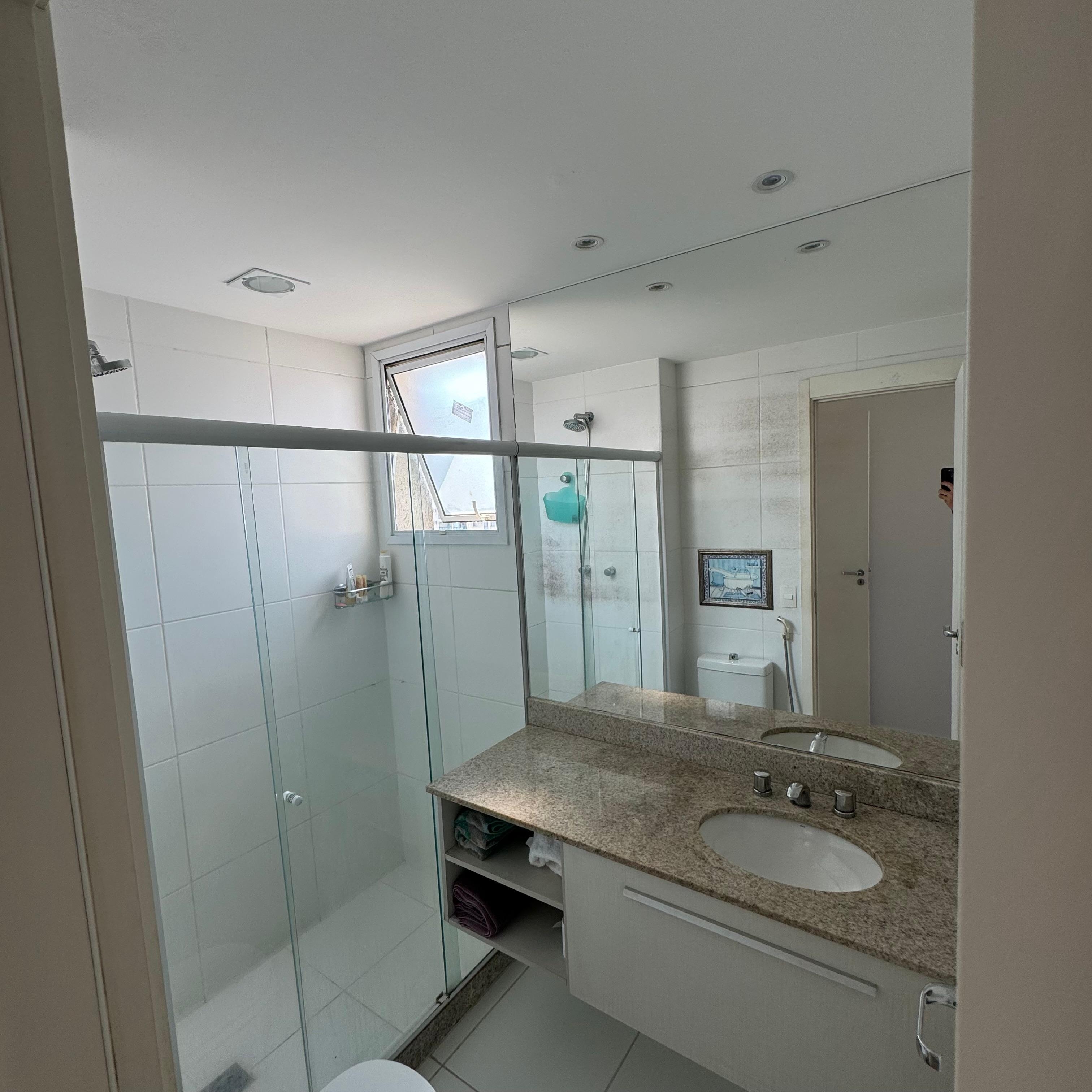 VENDO - APARTAMENTO - AVENIDA VICE PRESIDENTE JOSE ALENCAR JACAREGUÁ/RJ.