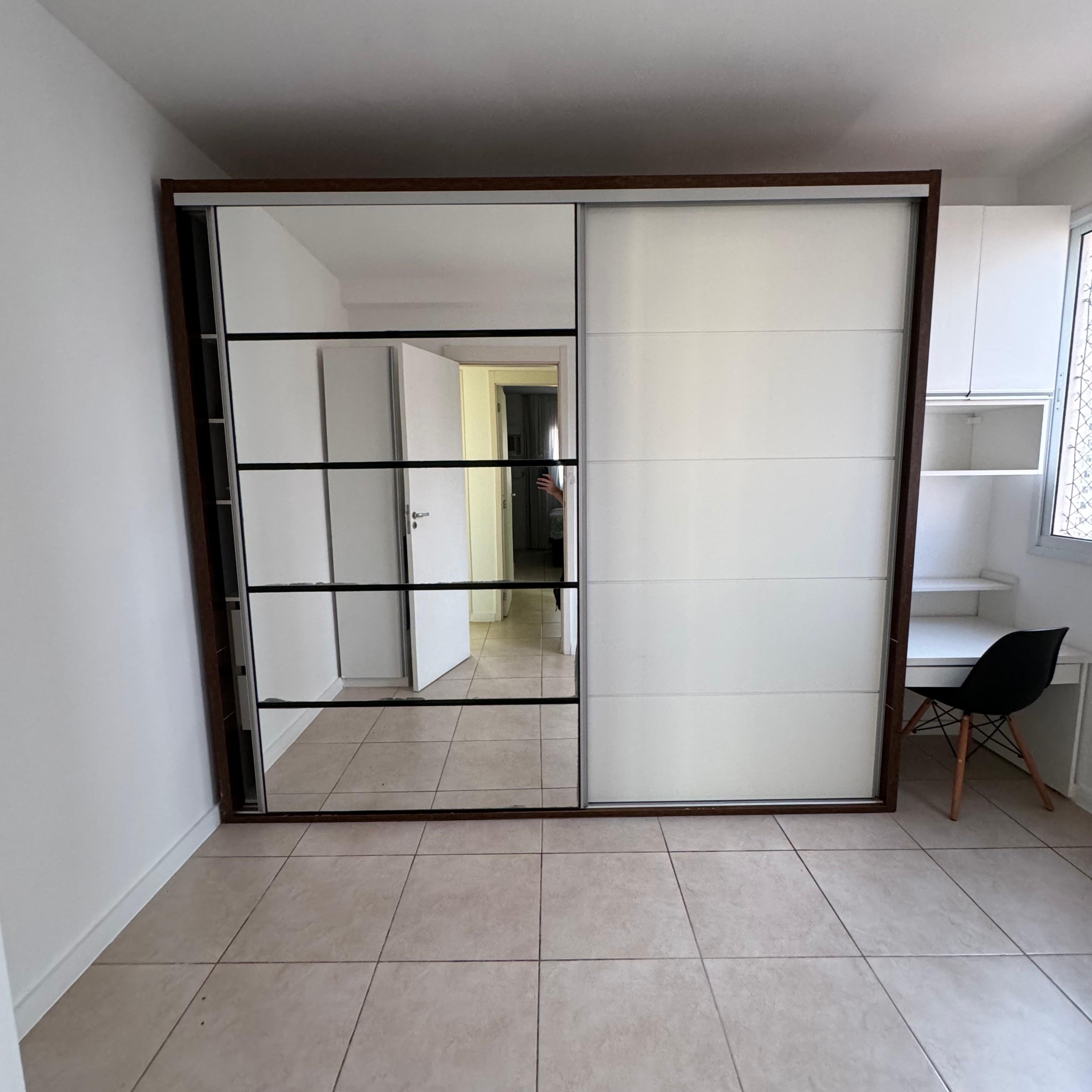 VENDO - APARTAMENTO - AVENIDA VICE PRESIDENTE JOSE ALENCAR JACAREGUÁ/RJ.
