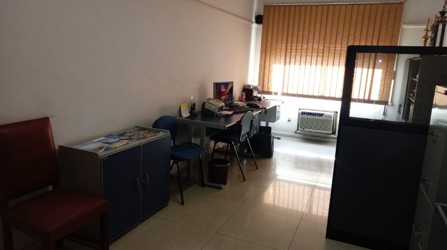 Grupo de Salas Comerciais - Venda