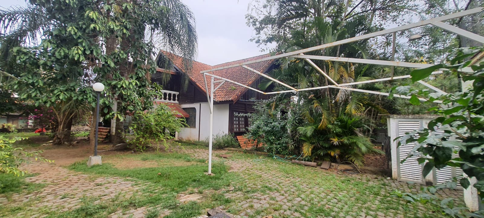 Casa duplex - Venda