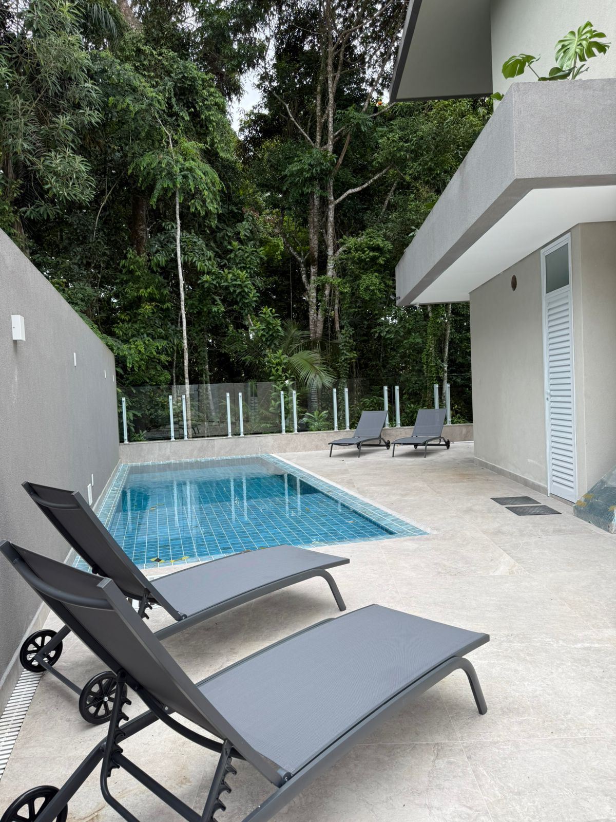 Casa em Condomínio com 6 Suítes na Riviera, Bertioga - SP 