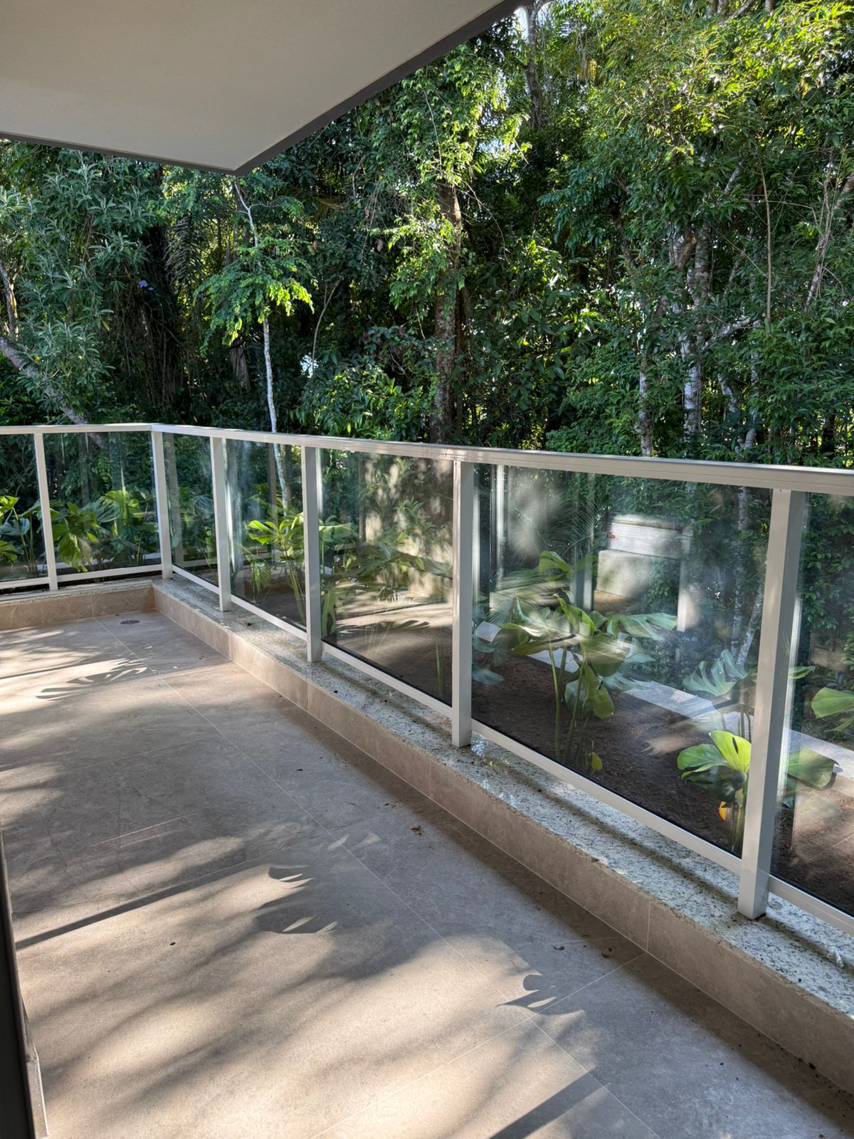 Casa em Condomínio com 6 Suítes na Riviera, Bertioga - SP 