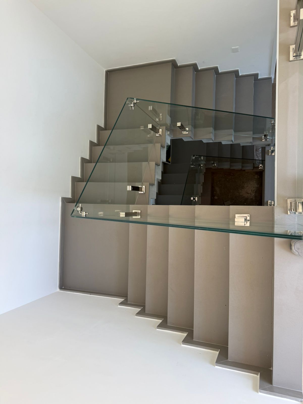 Casa em Condomínio com 6 Suítes na Riviera, Bertioga - SP 