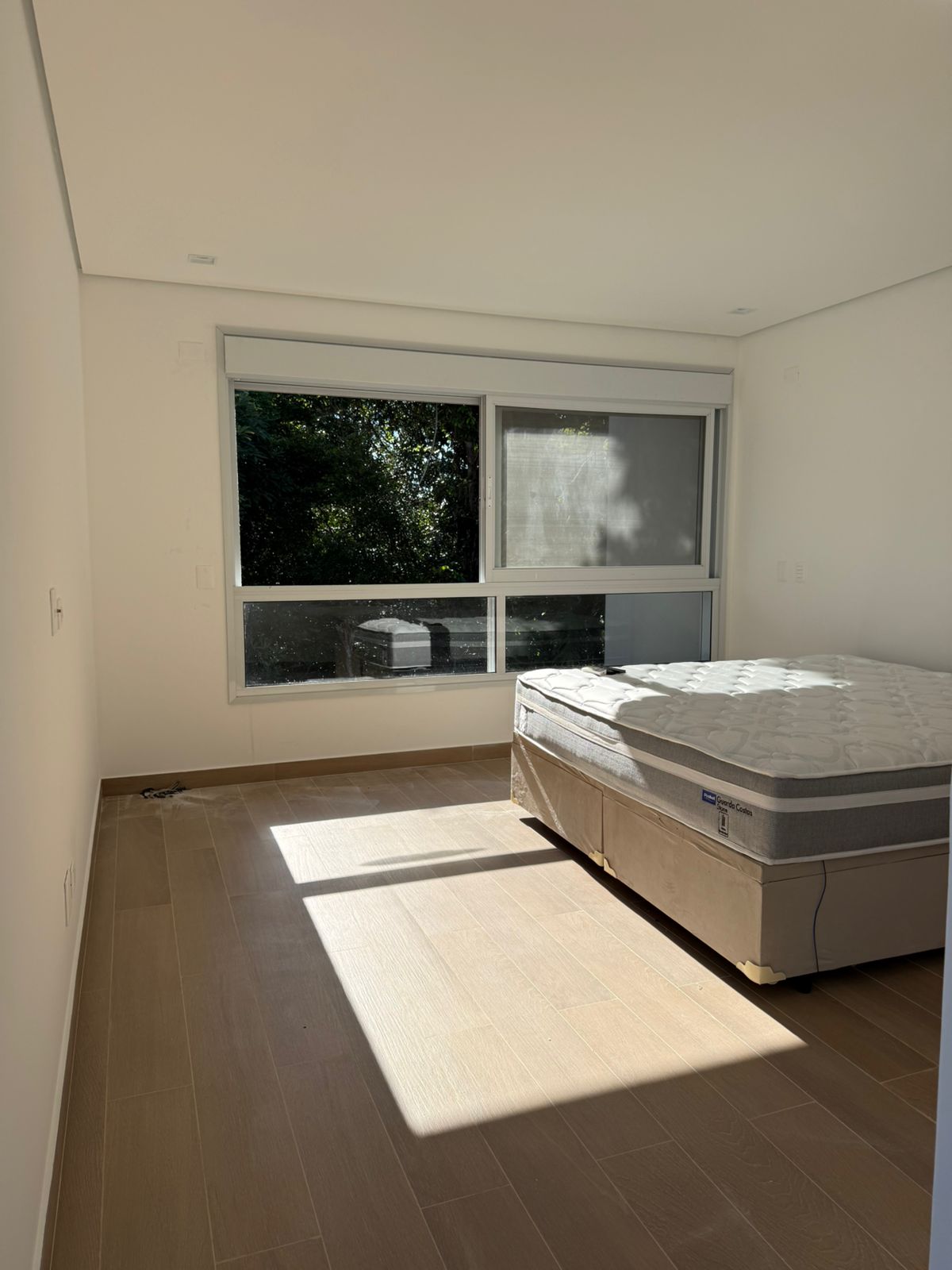 Casa em Condomínio com 6 Suítes na Riviera, Bertioga - SP 