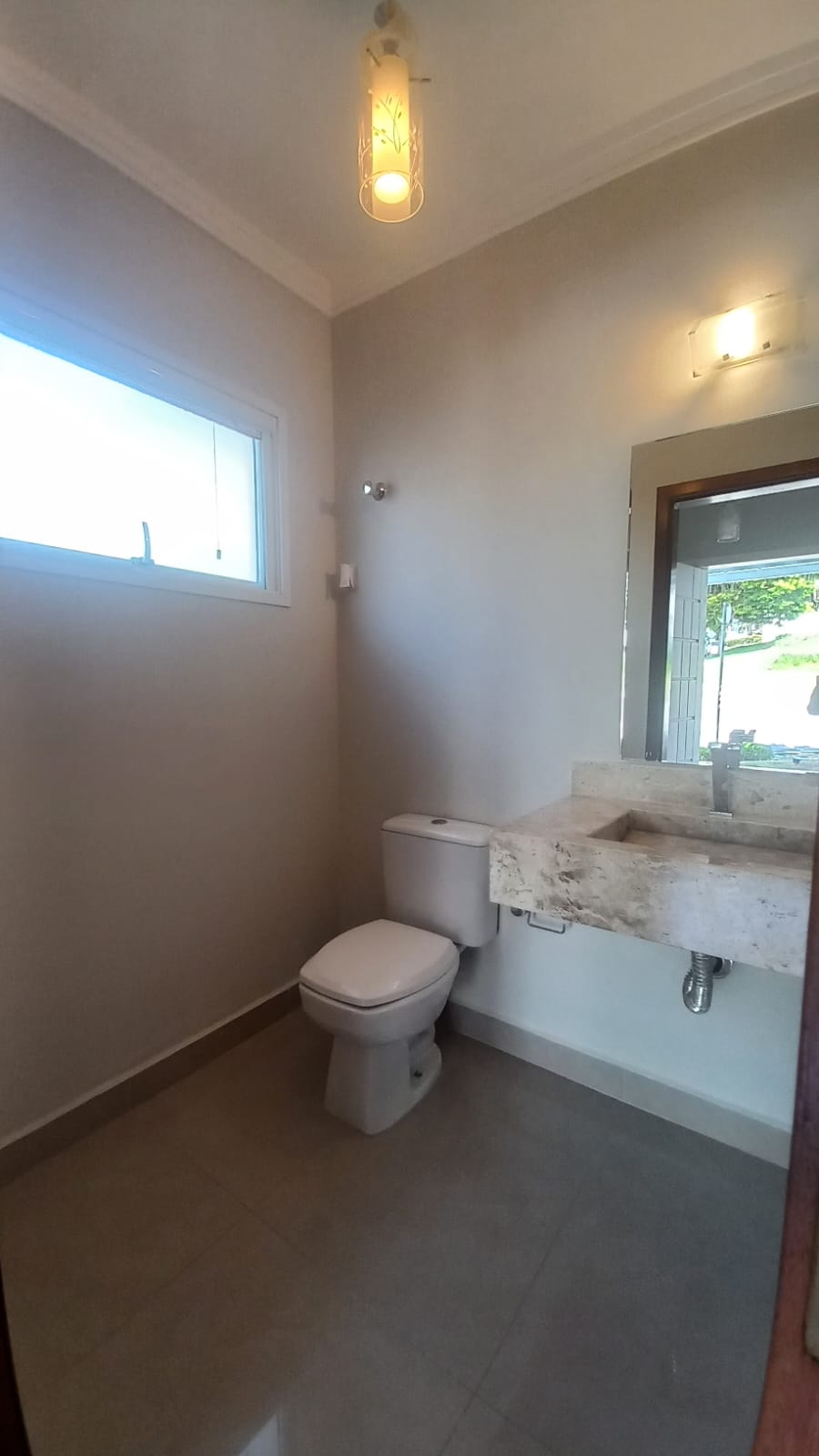 Casa Deslumbrante à Venda no Condomínio Parque do Varvito em Itu por $1.500.000,00