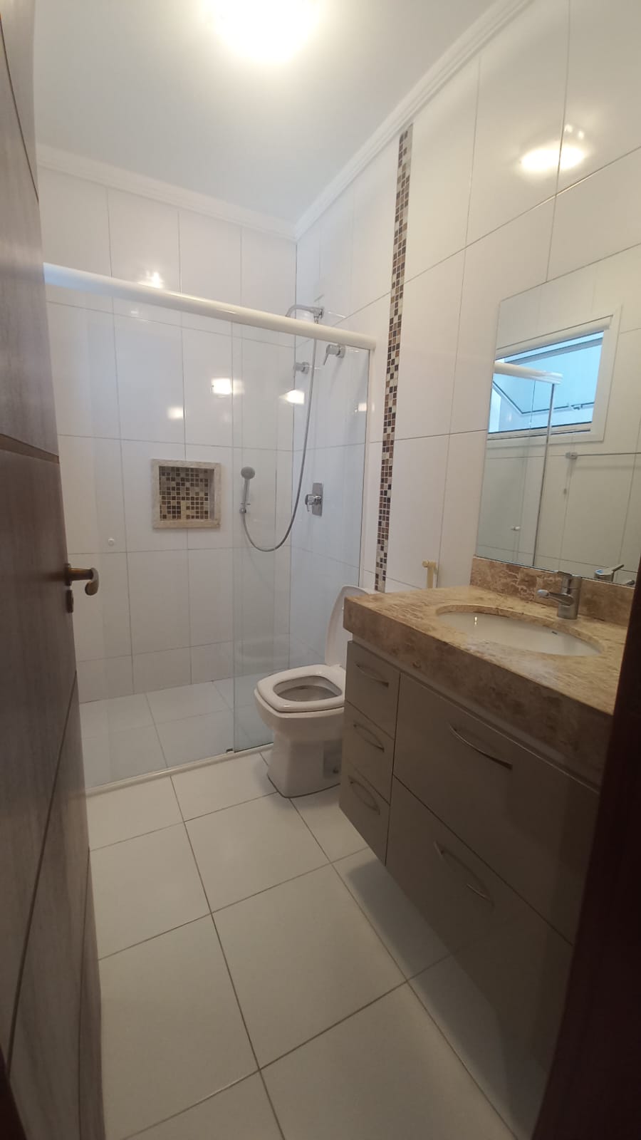 Casa Deslumbrante à Venda no Condomínio Parque do Varvito em Itu por $1.500.000,00