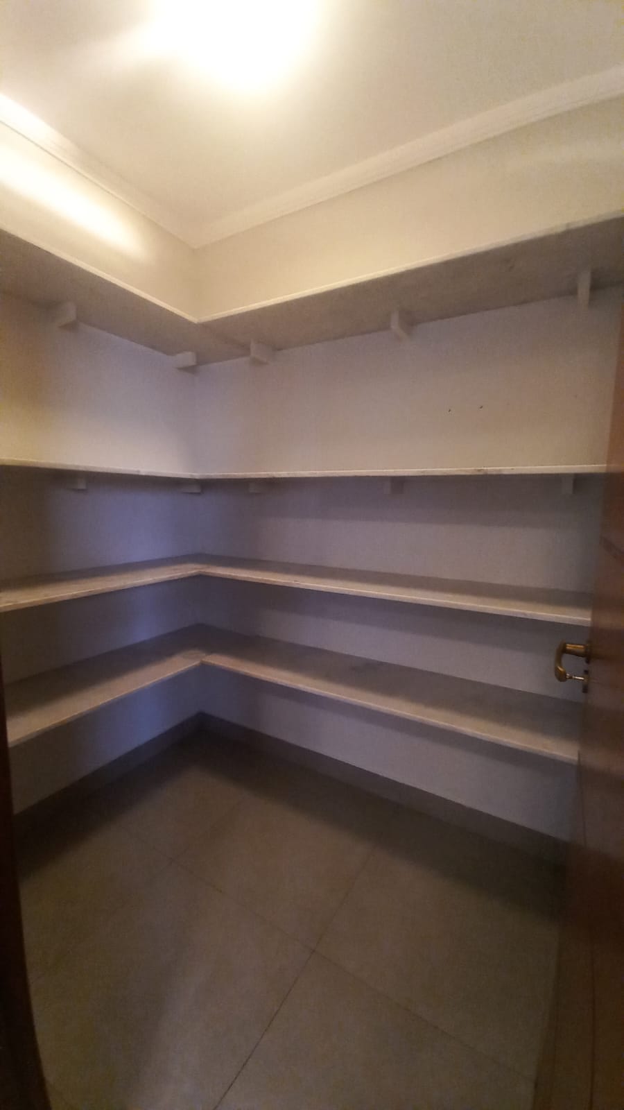 Casa Deslumbrante à Venda no Condomínio Parque do Varvito em Itu por $1.500.000,00