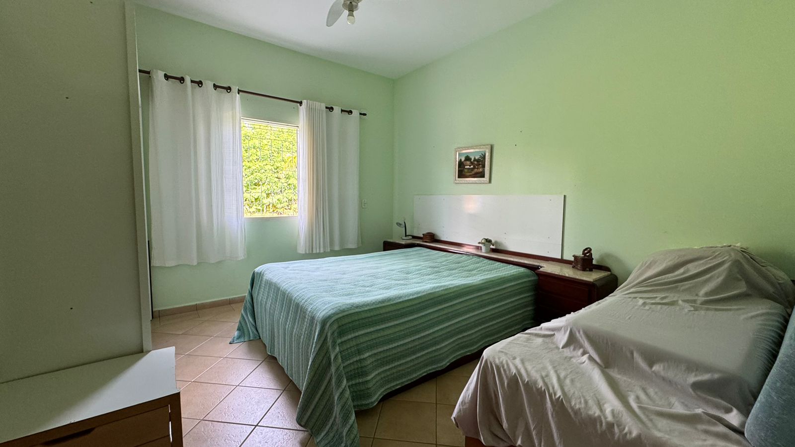 "Chácara dos Sonhos em Porto Feliz: Conforto, Luxo e Natureza Esperam por Você!"