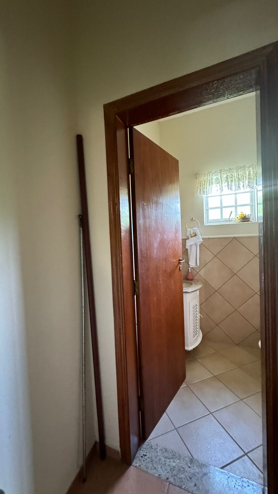 "Chácara dos Sonhos em Porto Feliz: Conforto, Luxo e Natureza Esperam por Você!"