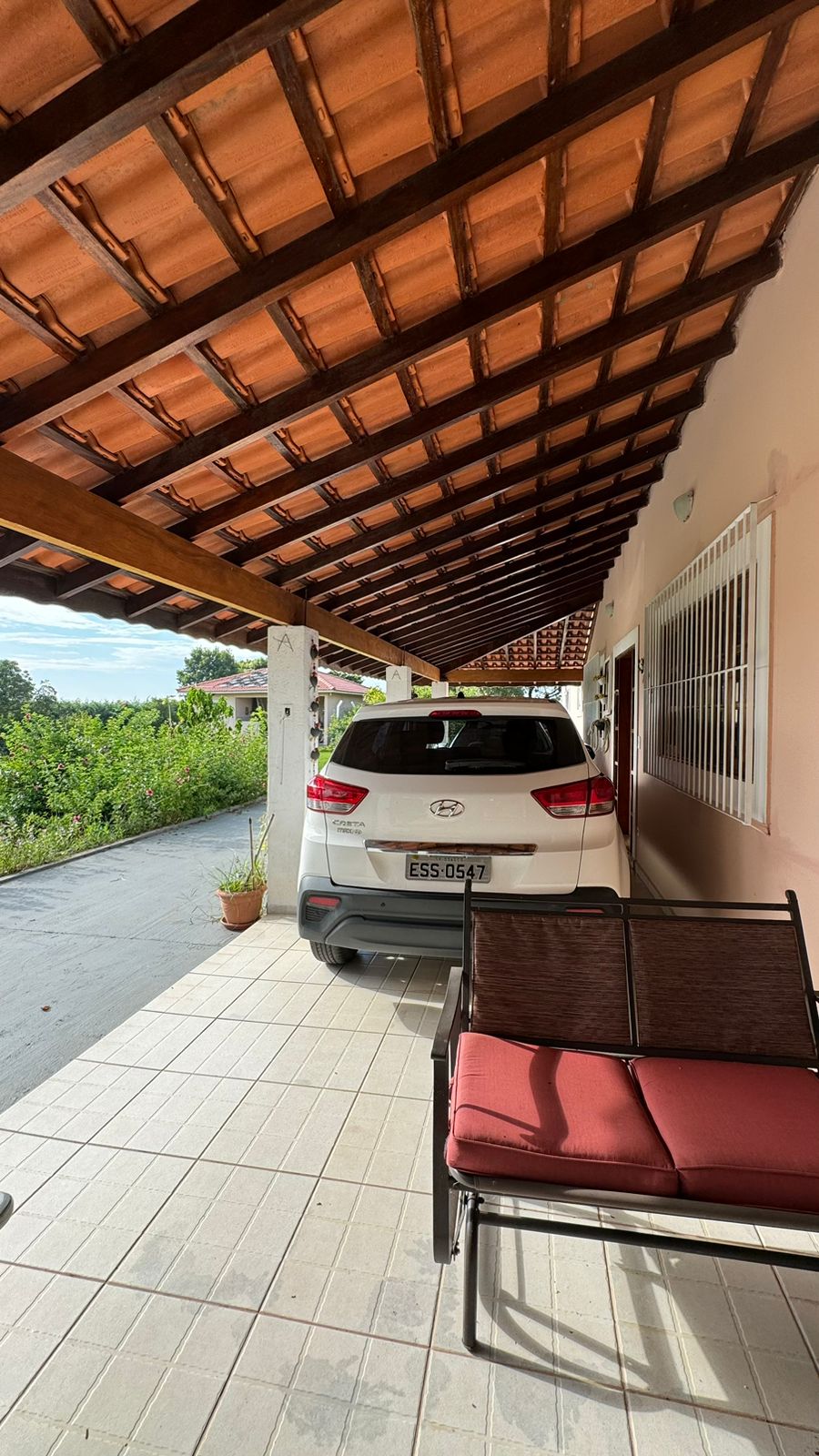 "Chácara dos Sonhos em Porto Feliz: Conforto, Luxo e Natureza Esperam por Você!"