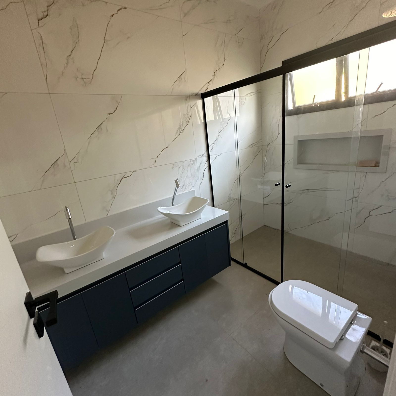 Luxuosa Casa à Venda no Condomínio Xapada – R$ 2.800.000,00