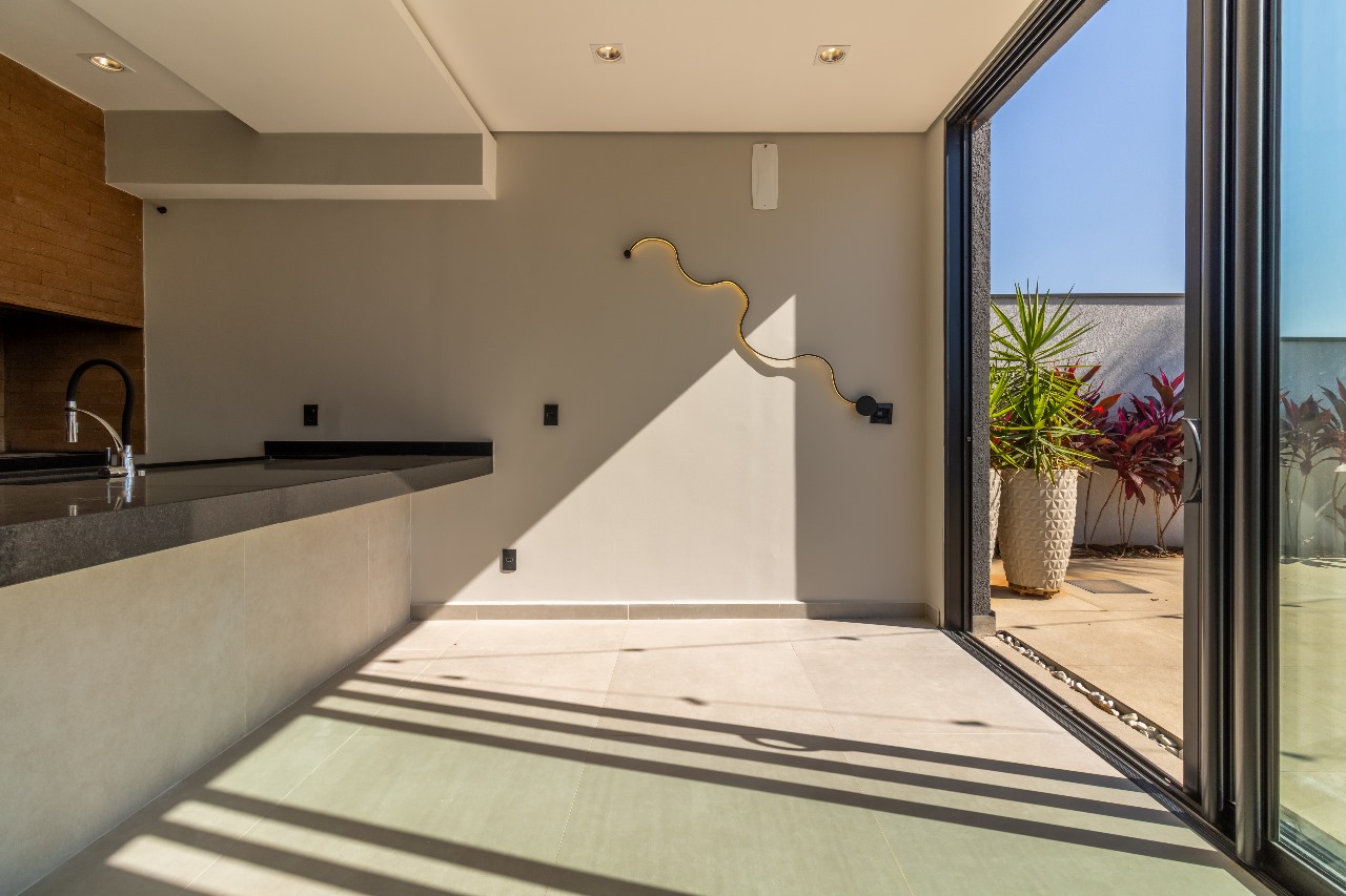 CASA EM CONDOMINIO ALPHAVILLE NOVA ESPLANADA 4