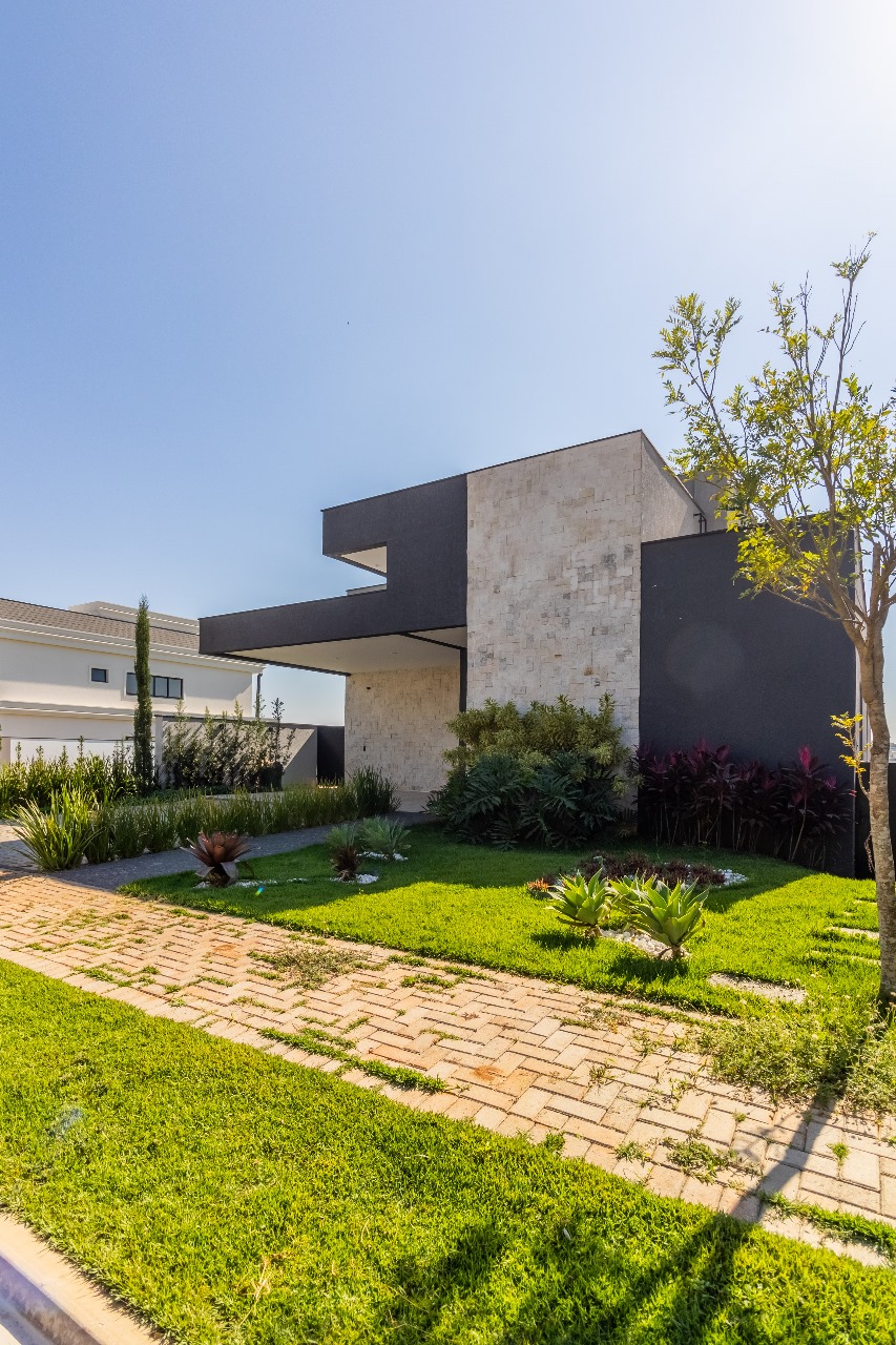 CASA EM CONDOMINIO ALPHAVILLE NOVA ESPLANADA 4