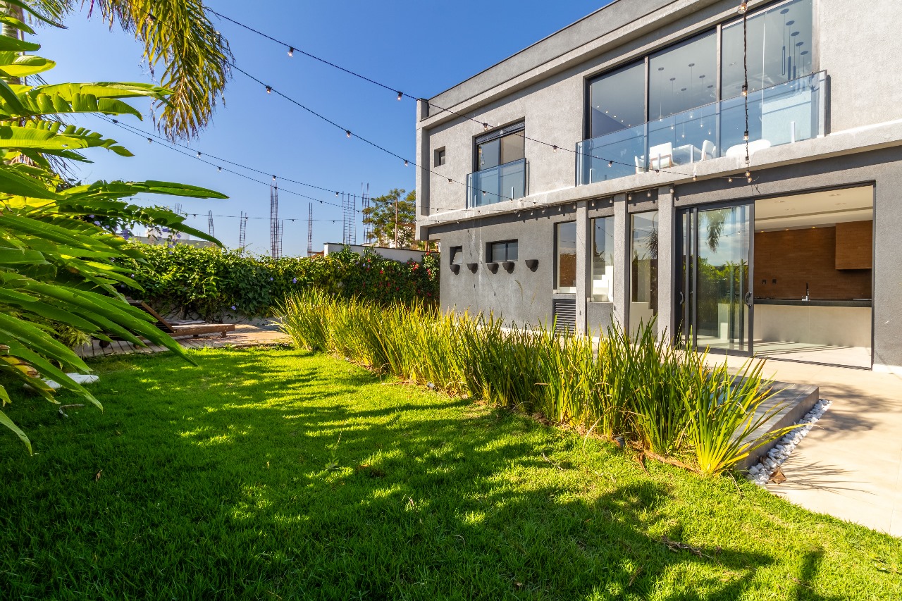 CASA EM CONDOMINIO ALPHAVILLE NOVA ESPLANADA 4