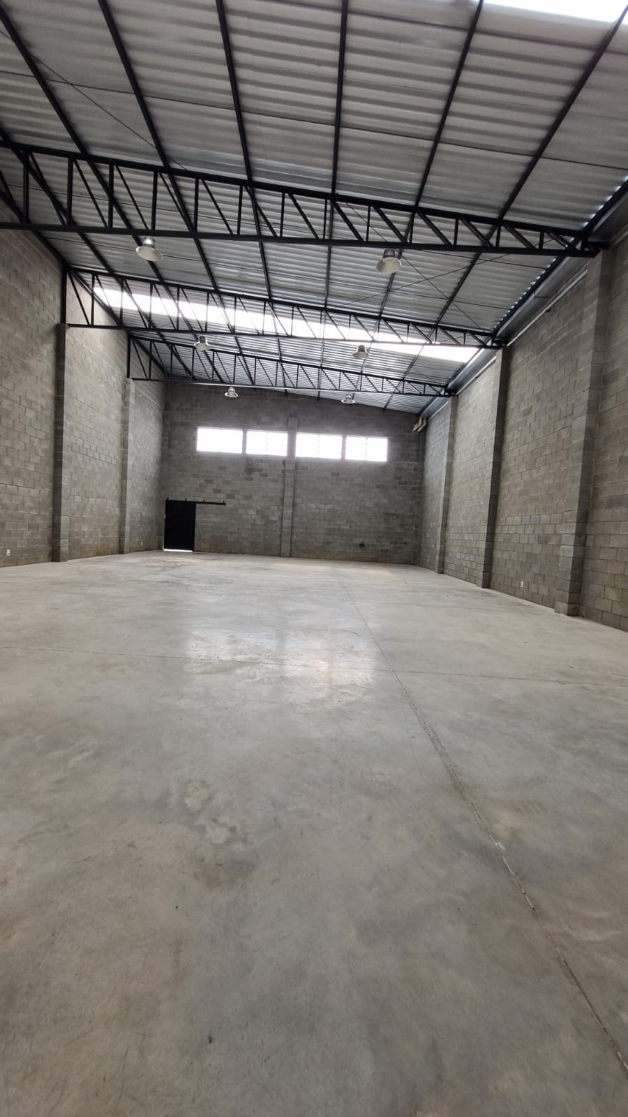 Galpão Industrial - NOVO, nunca usado!