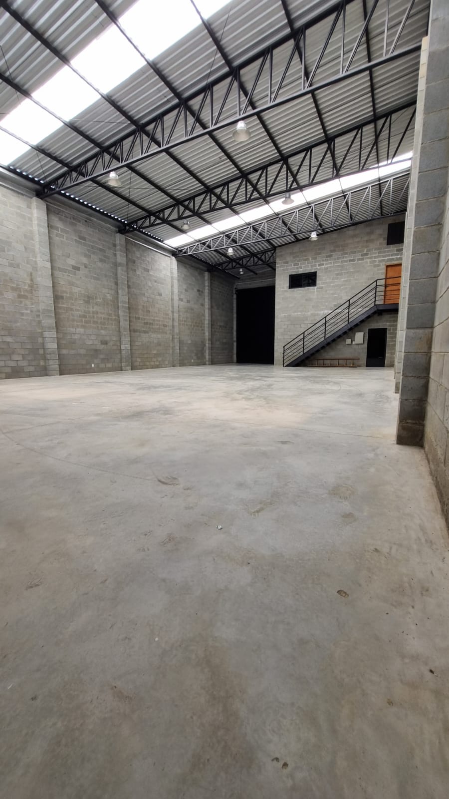 Galpão Industrial - NOVO, nunca usado!