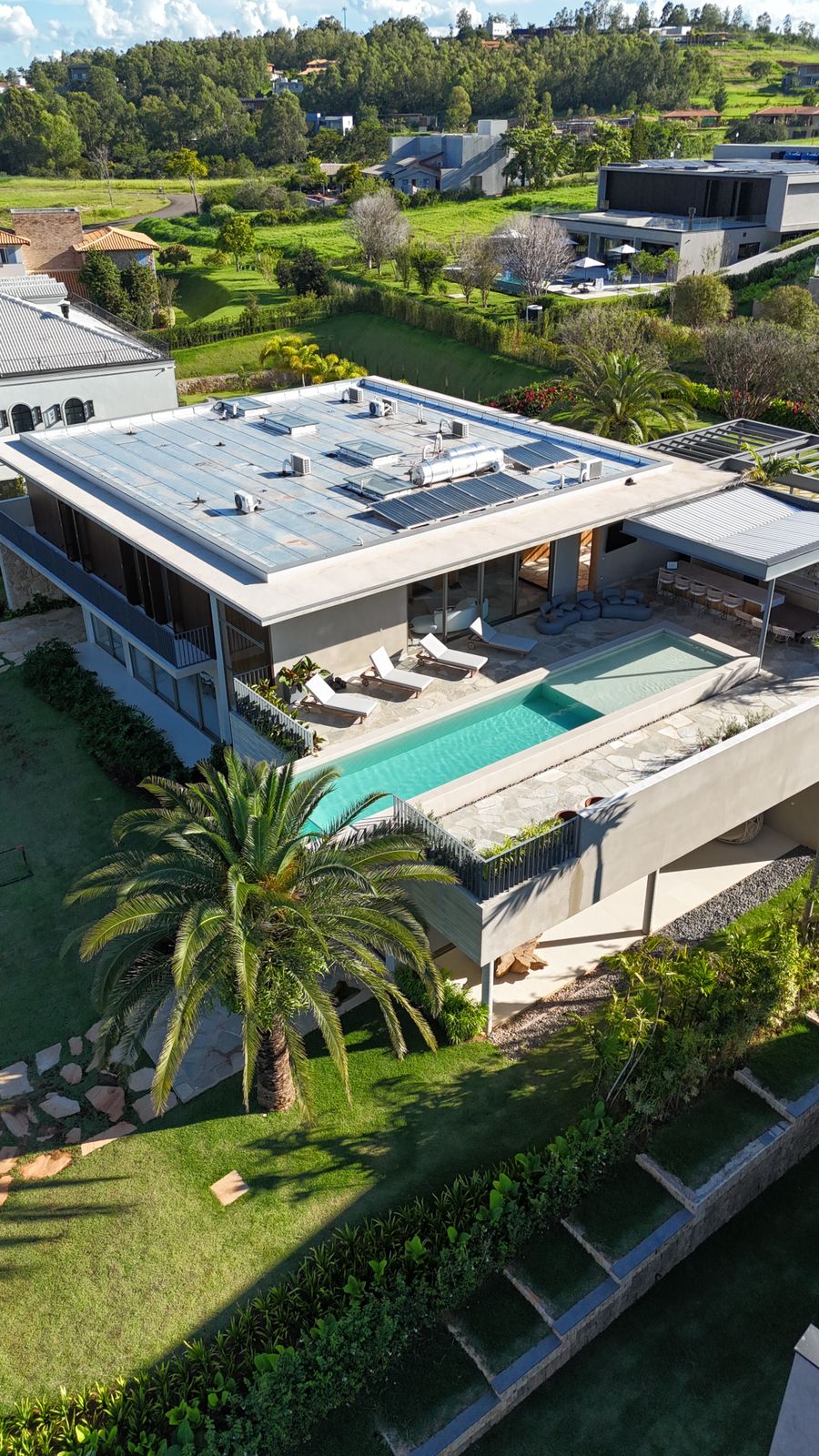 Casa de Alto Padrão à Venda no Terras de São José II – 6 Suítes, Projeto Assinado e 2.300m² de Terreno