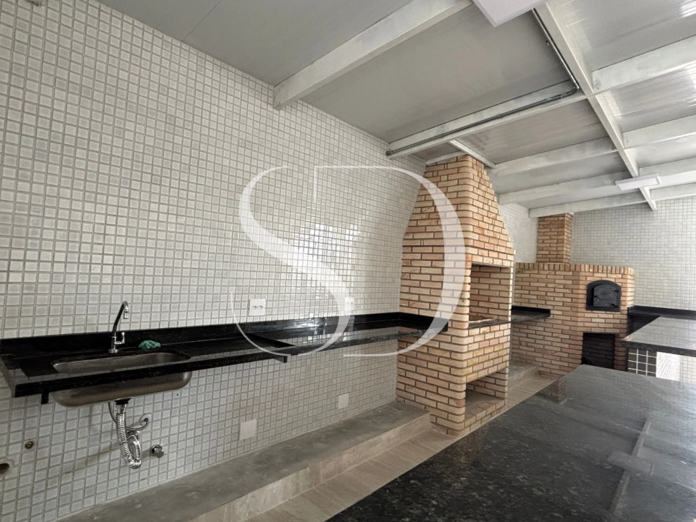 Excelente apartamento com varanda gourmet mobiliado para alugar no Tatuapé 