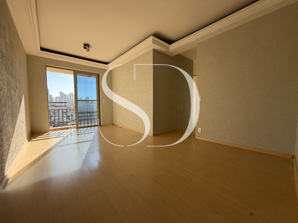 Apartamento com 3 quartos para alugar na Vila Carrão