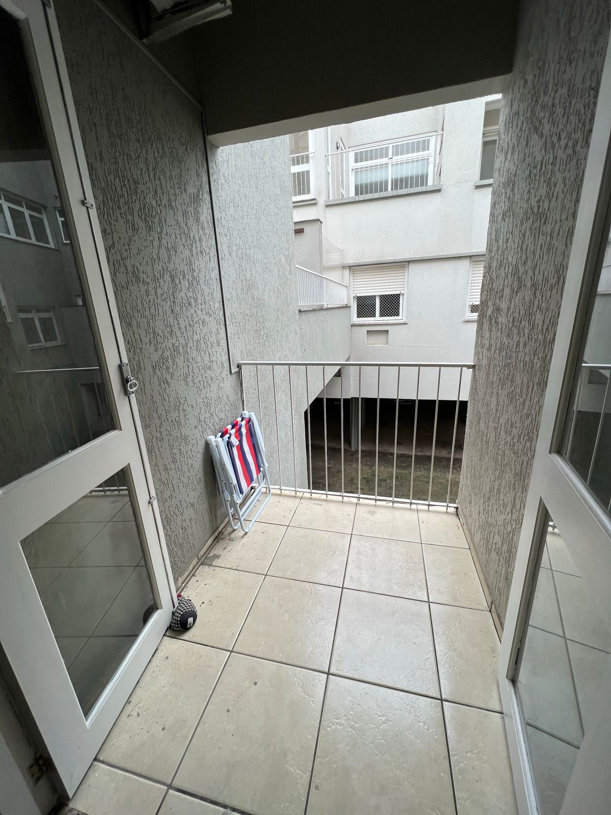APTO RESID 3 DORM COM SUITE