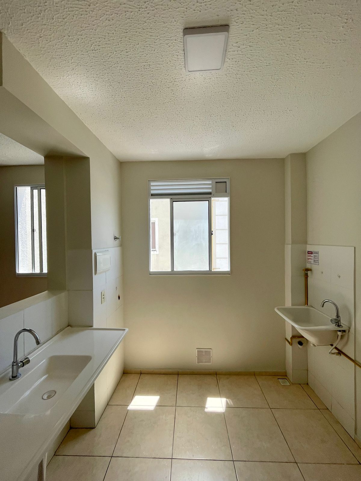 APTO 2 DORM NOVO/NUNCA HABITADO