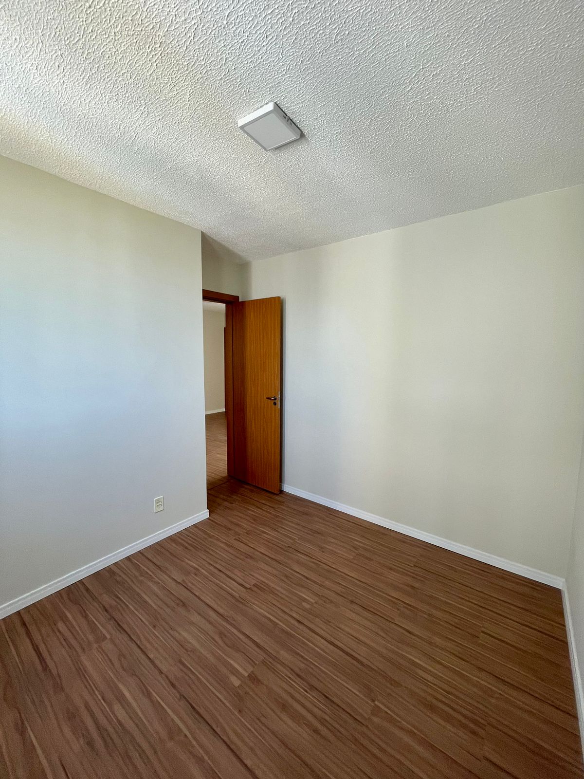 APTO 2 DORM NOVO/NUNCA HABITADO