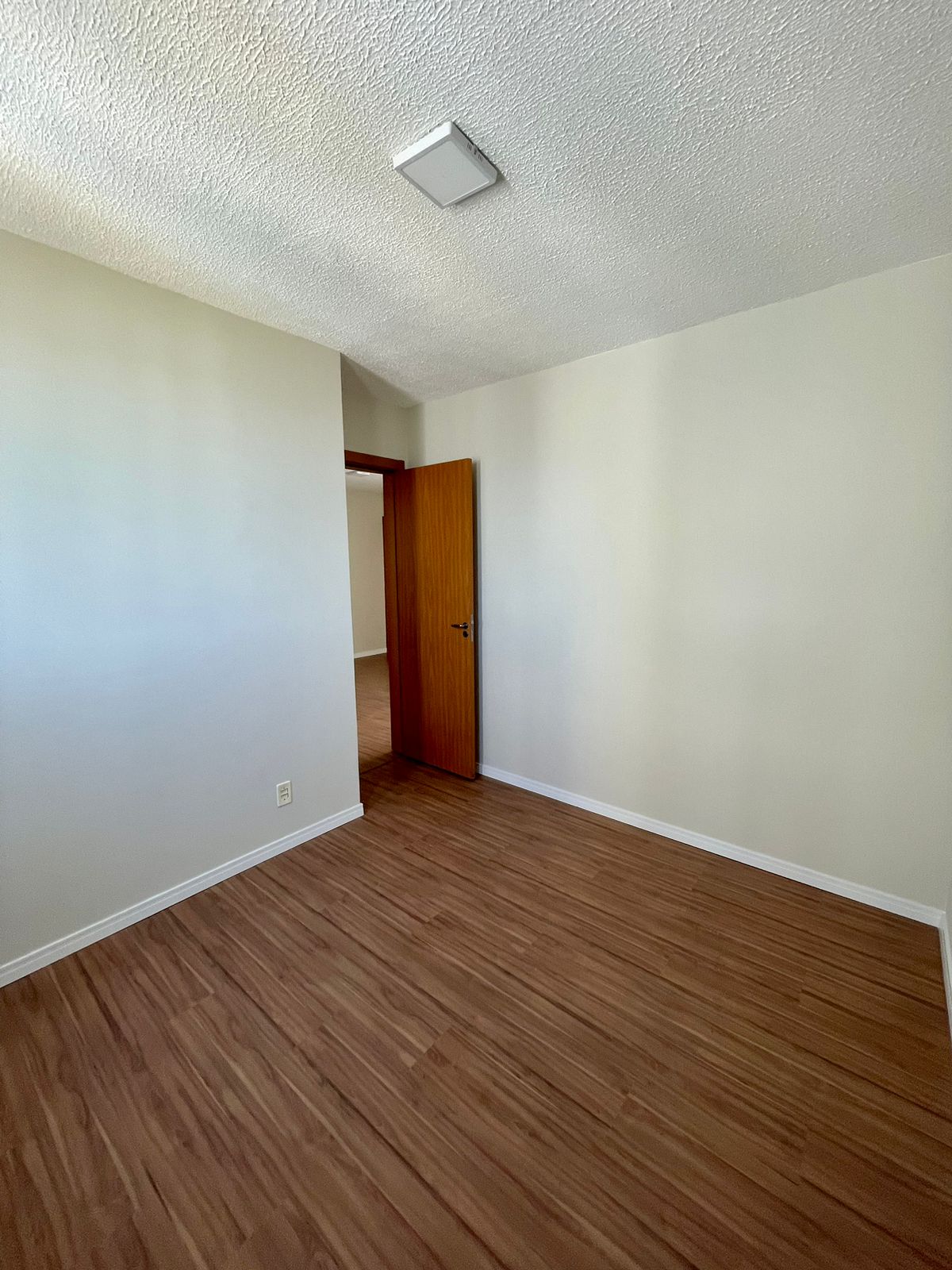 APTO 2 DORM NOVO/NUNCA HABITADO