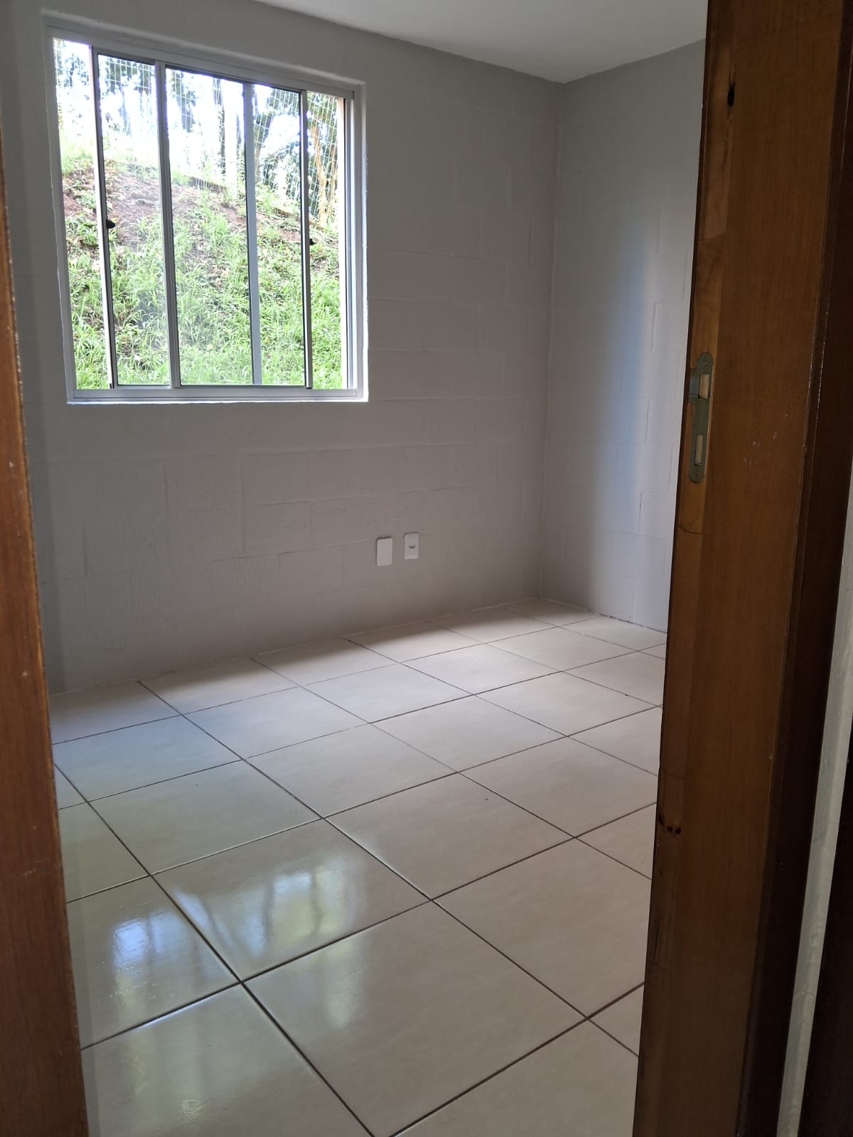 APTO 2 DORM - CAMPO NOVO