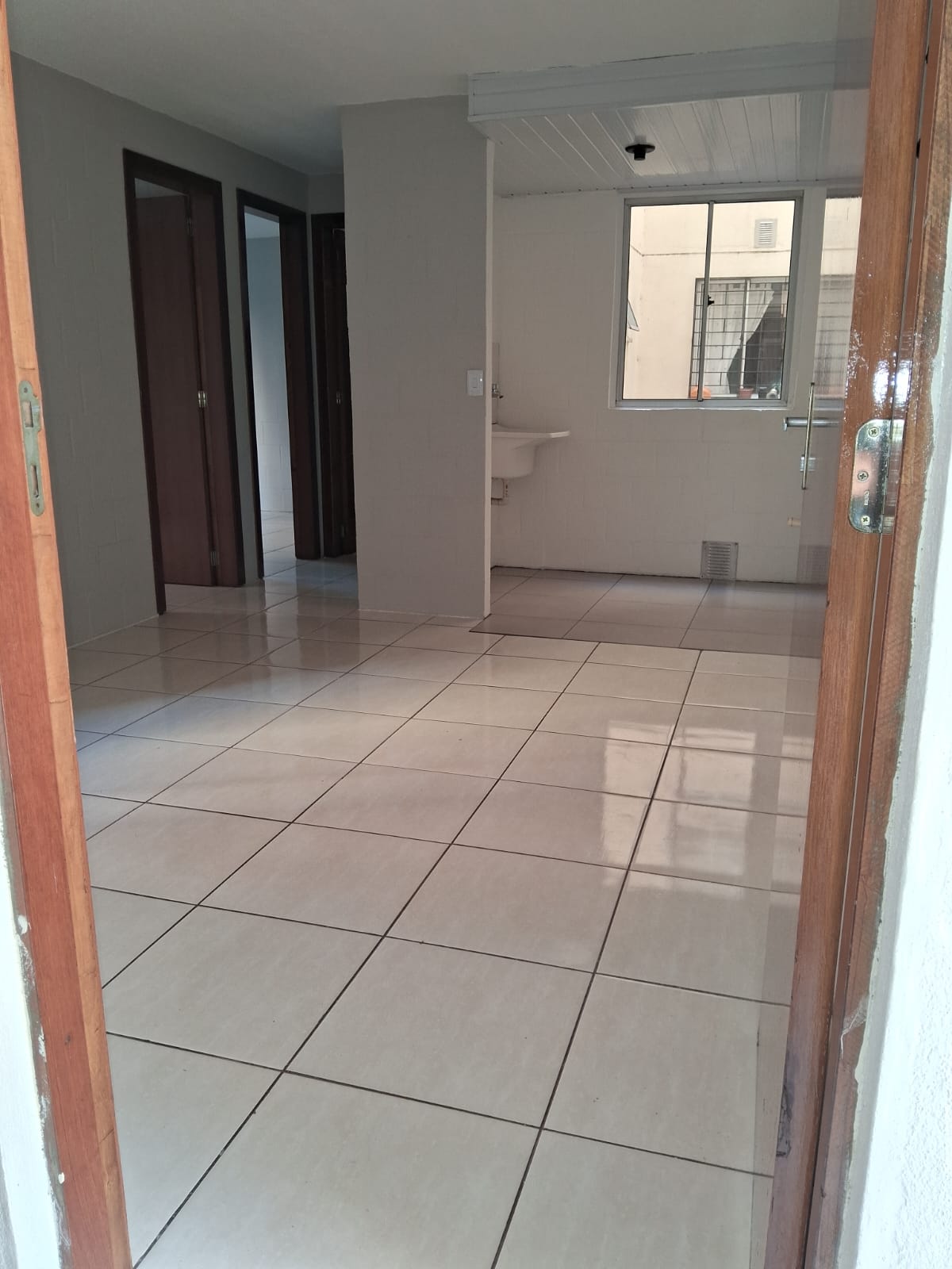 APTO 2 DORM - CAMPO NOVO