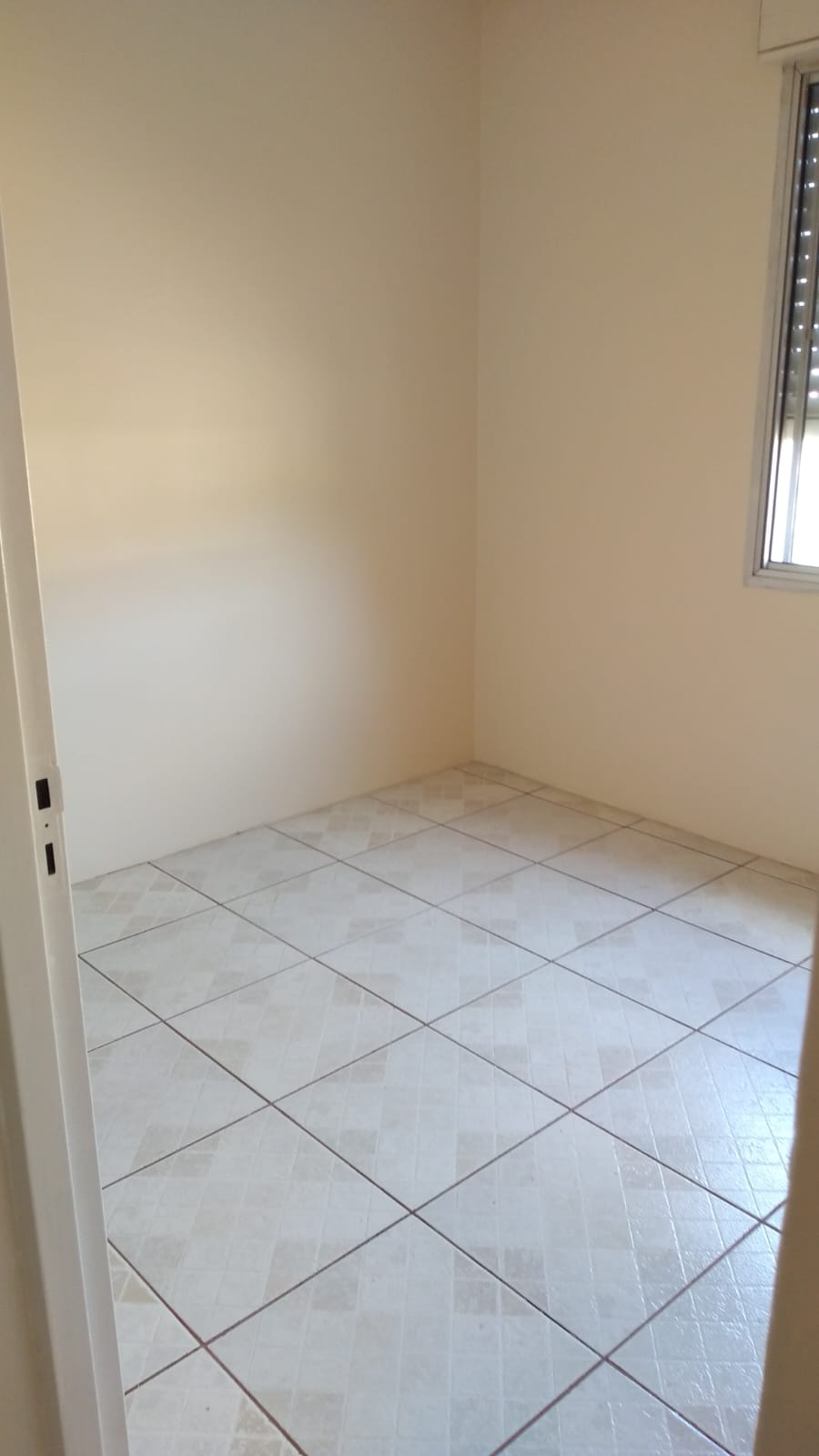 ÓTIMO APTO 2 DORM. NO BAIRRO JARDIM VILA NOVA