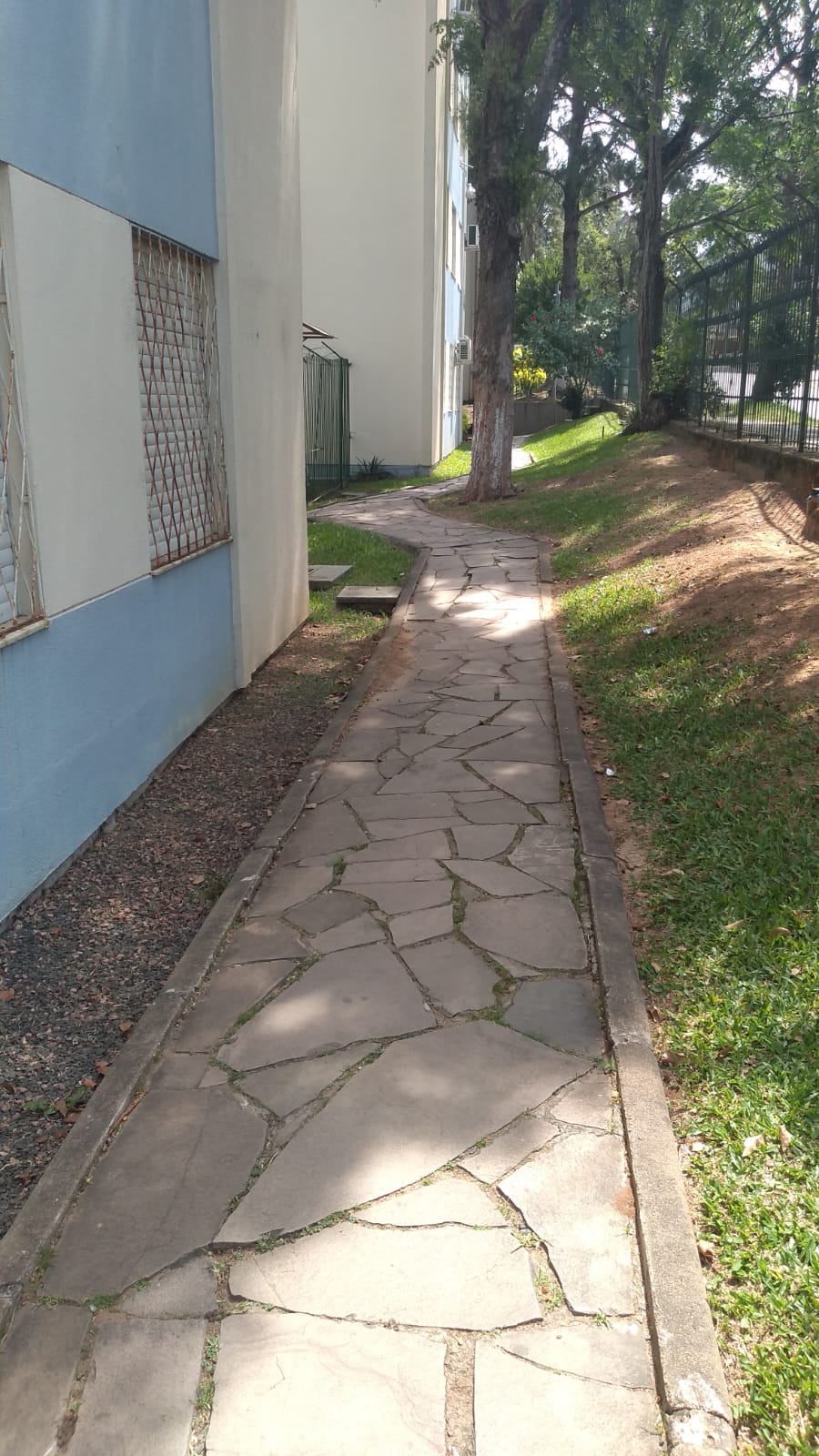 ÓTIMO APTO 2 DORM. NO BAIRRO JARDIM VILA NOVA