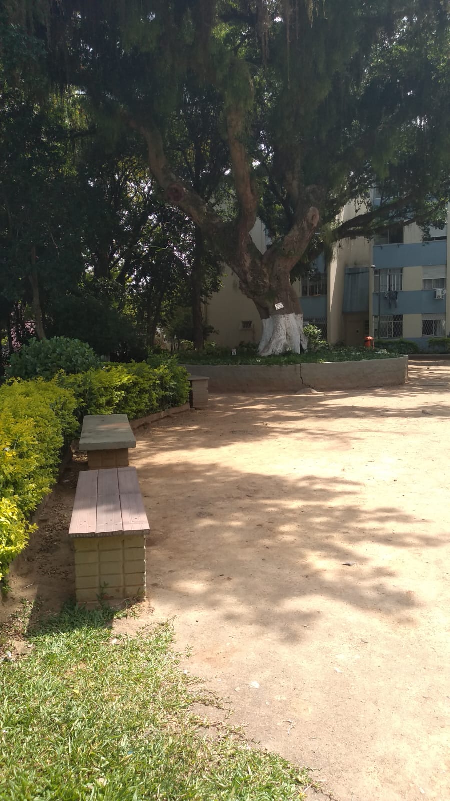 ÓTIMO APTO 2 DORM. NO BAIRRO JARDIM VILA NOVA