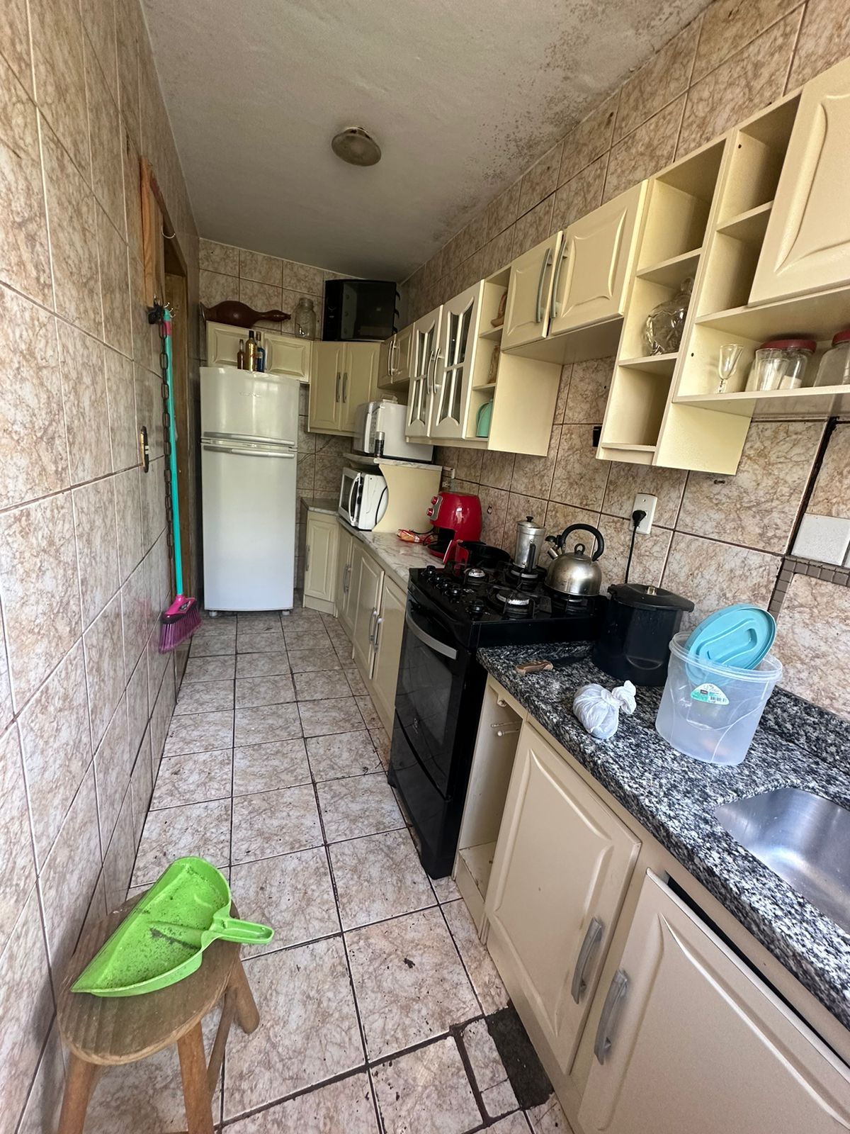 APTO 2 DORM NO BAIRRO VILA NOVA