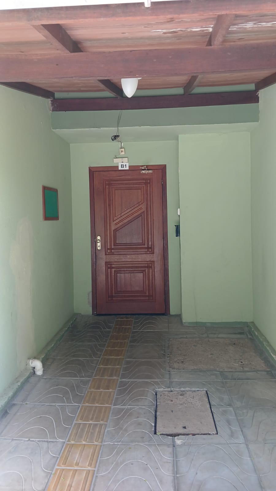 APTO 2 DORM NO BAIRRO VILA NOVA